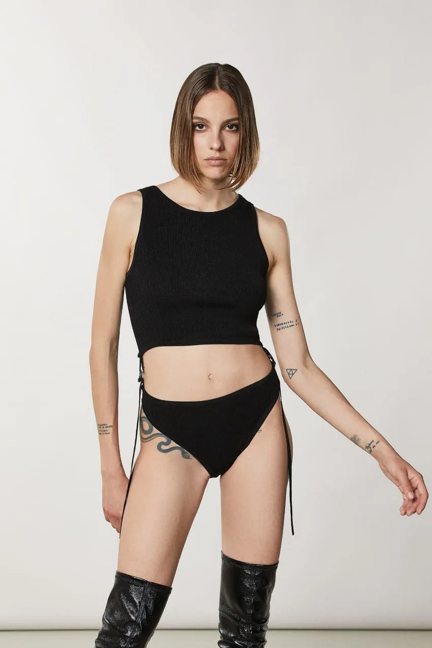 Body slim à lacets