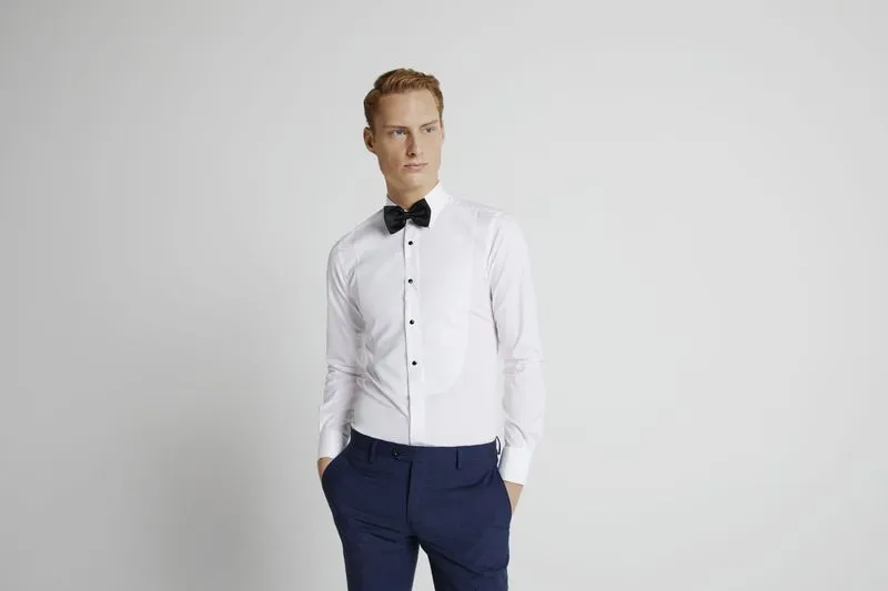 Camicia con collo italiano e plastron 