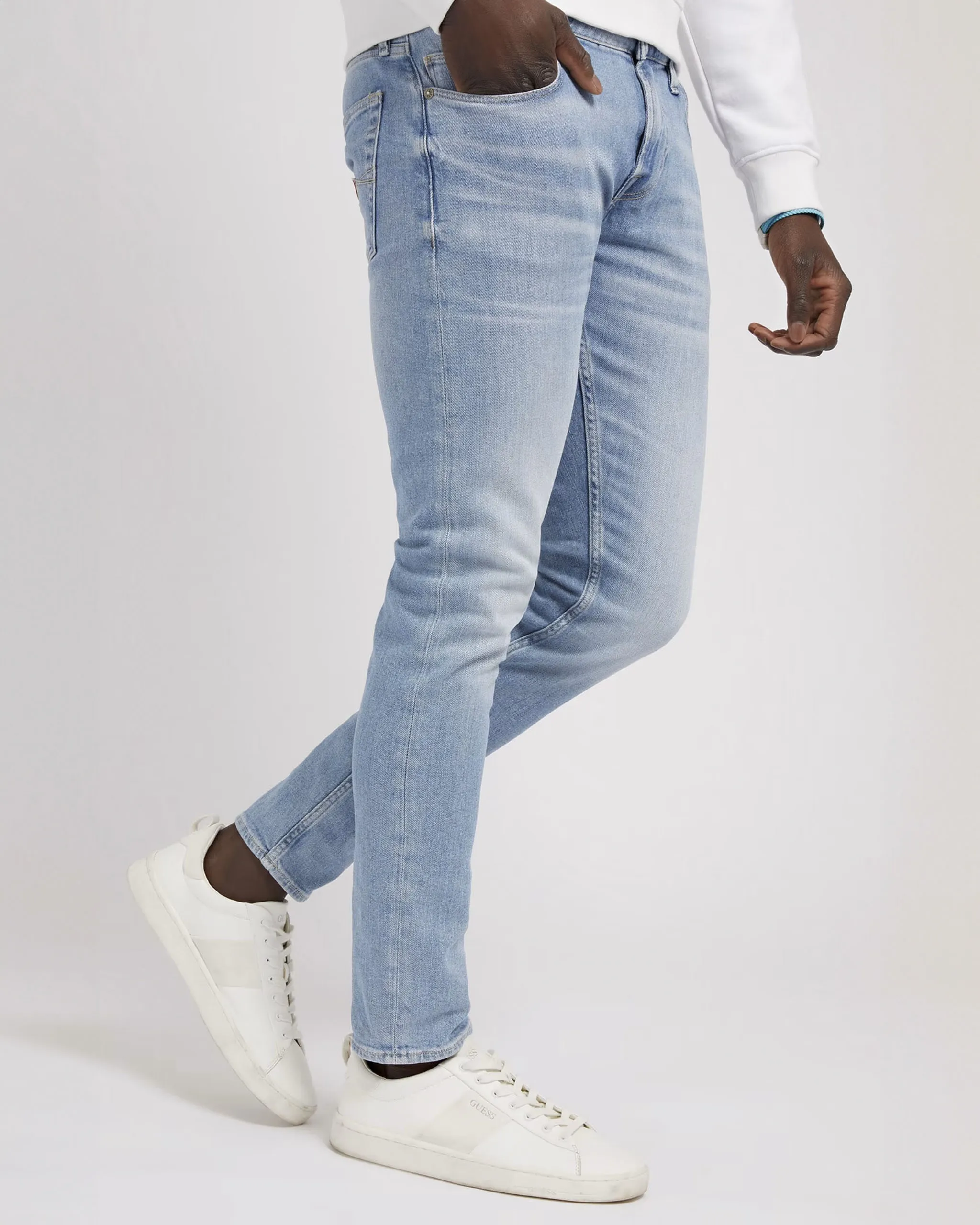 Jeans Chris superskinny lavaggio chiaro bleach in cotone stretch
