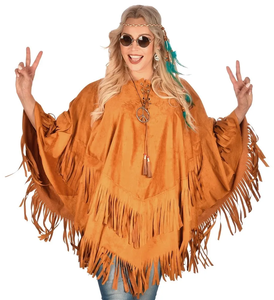 Look da donna in camoscio poncho con frange