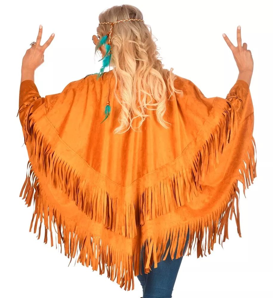 Look da donna in camoscio poncho con frange