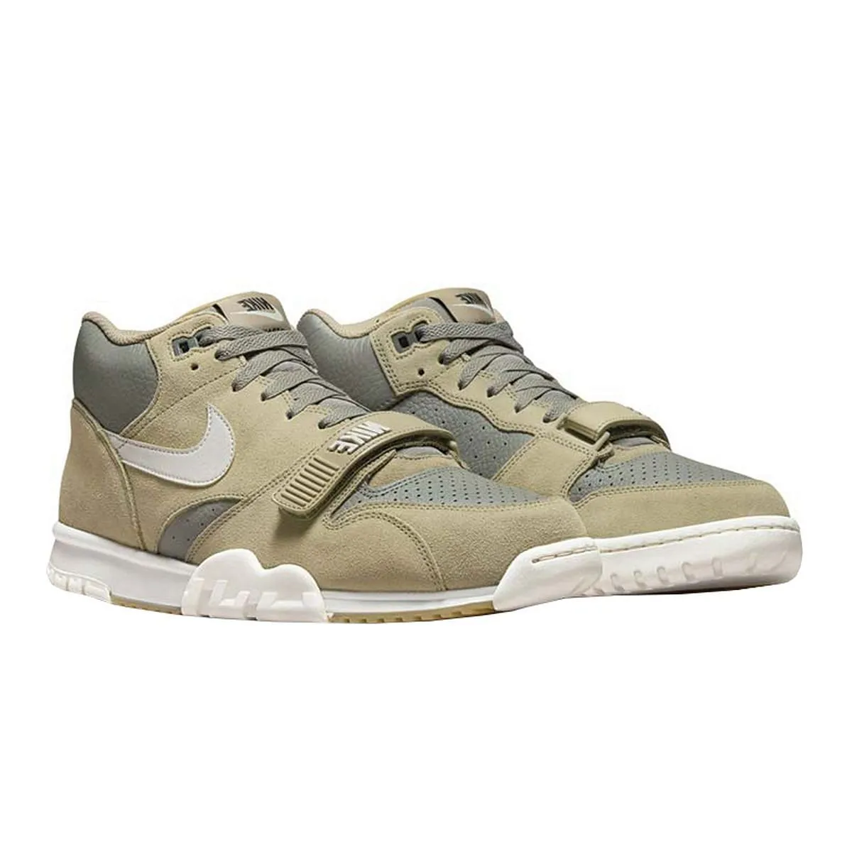      NIKE AIR TRAINER 1  