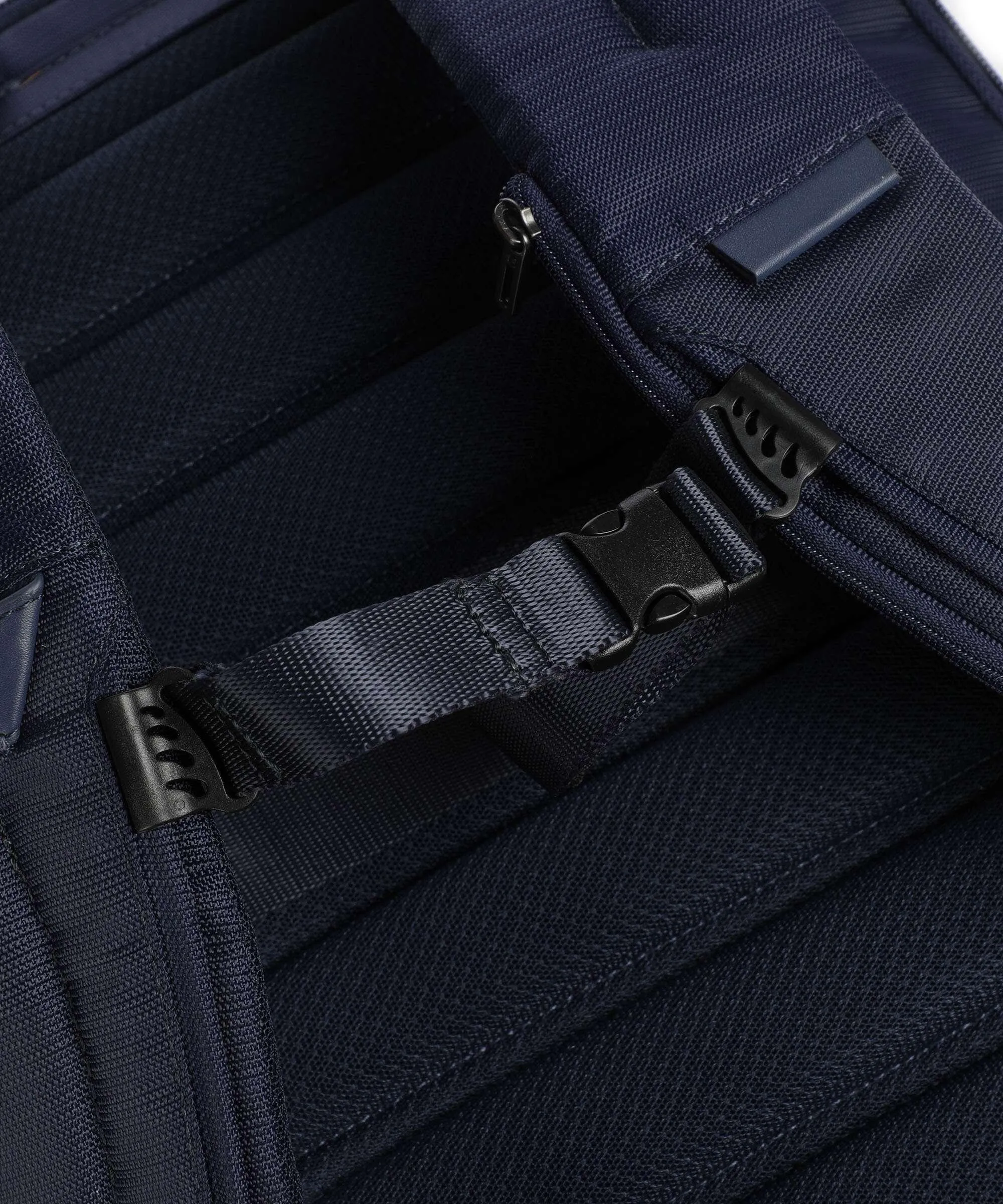  Piquadro Nevet Zaino da viaggio 15″ poliestere blu scuro  